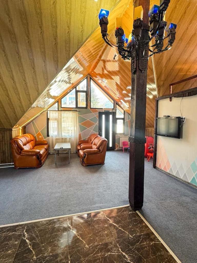 Paxlava Guesthouse & Restaurant Діліжан Екстер'єр фото