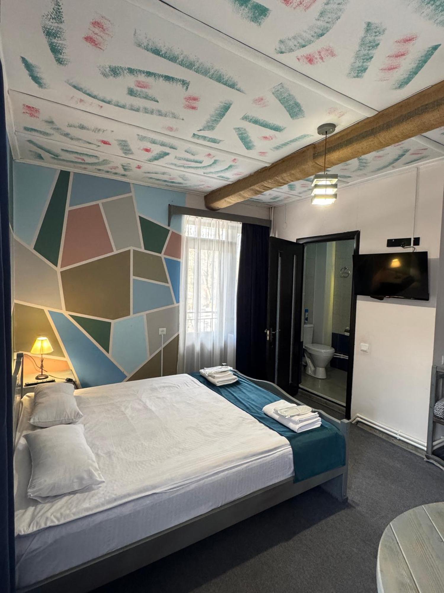Paxlava Guesthouse & Restaurant Діліжан Екстер'єр фото
